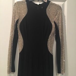 Beautiful & Elegant Black Gown